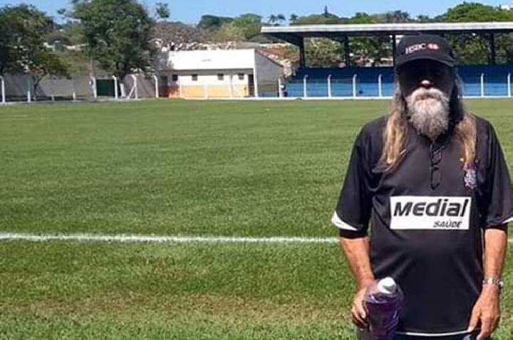 BARBOSA FERRAZ: Gramado do Estádio Municipal deverá receber o nome do “Afonsinho”; projeto foi aprovado pela Câmara de Vereadores em primeiro turno