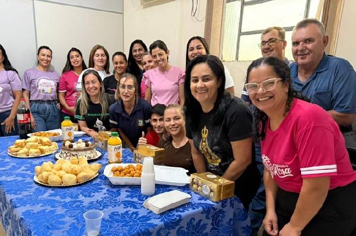Prefeitura de Corumbataí do Sul homenageia Agentes Comunitários de Saúde e de Combate às Endemias