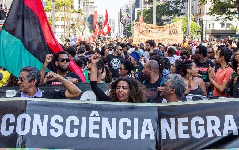 Feriado Nacional da Consciência Negra é aprovado pela câmara dos deputados e segue para sanção do presidente Lula