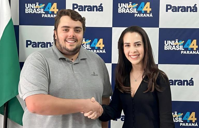 BARBOSA FERRAZ: Débora Carvalho é oficialmente pré-candidata a prefeita de Barbosa Ferraz confirmada pelo partido União Brasil