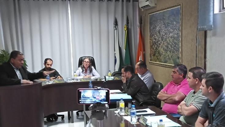 Sessões da Câmara de vereadores de Barbosa Ferraz retornam nesta segunda-feira, dia 5