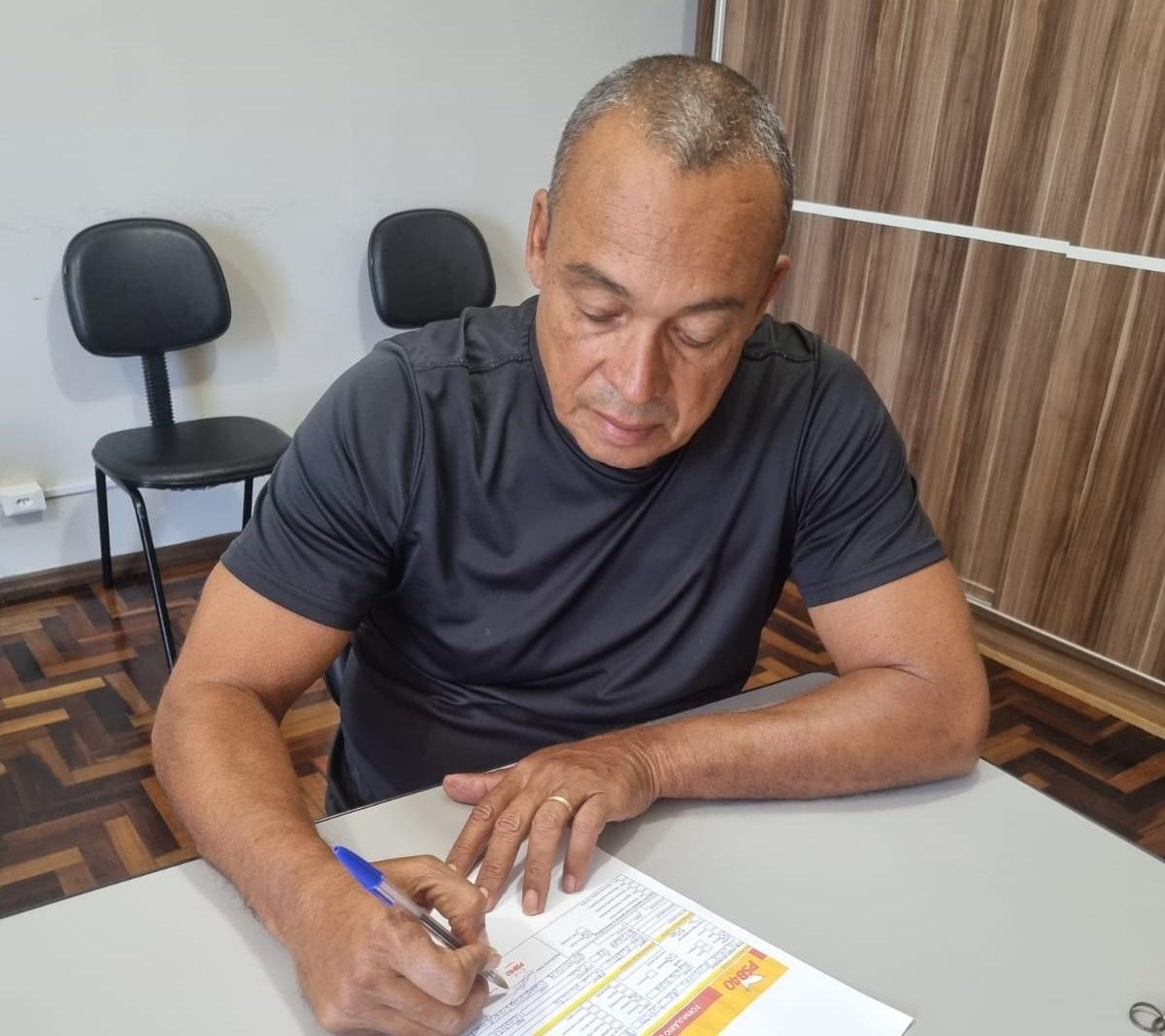 ENG.BELTRÃO: Valdir Americano se filia ao PSB, partido aliado de Júnior Garbim, e MDB perde mais um vereador