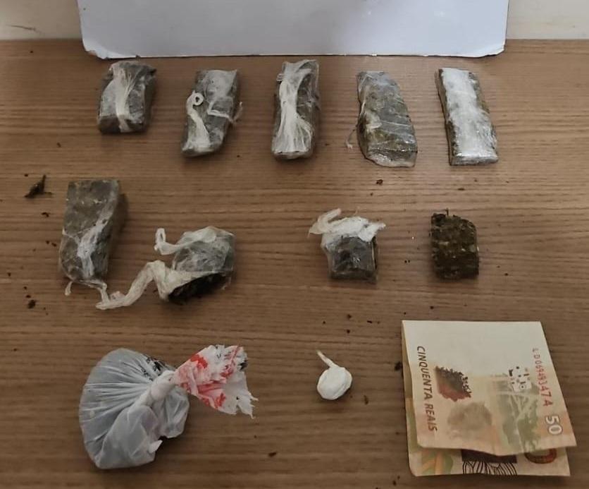 Após roubo em farmácia de Campo Mourão suspeito é detido com drogas