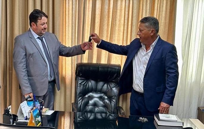 Fênix: Prefeito Junior Molina, vice-prefeito Pelé e vereadores tomaram posse e Joaquim Rodrigues foi eleito presidente do Poder Legislativo