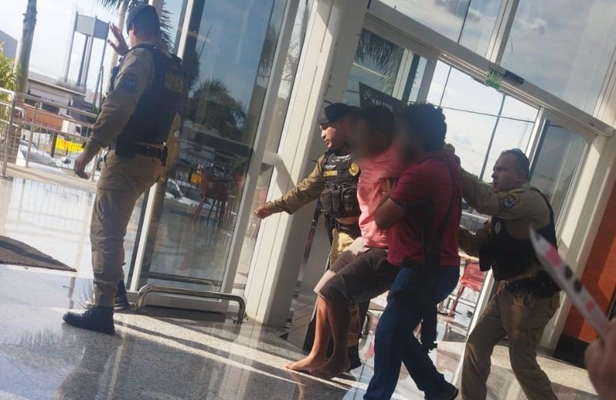 Polícia Militar intercepta quadrilha armada após roubo de caminhão em Campo Mourão