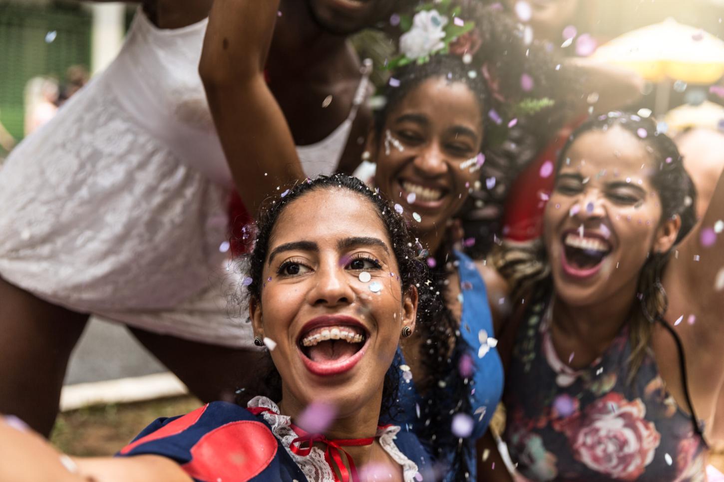 Prefeito de Barbosa Ferraz confirma Carnaval Popular gratuito com shows e premiação de blocos