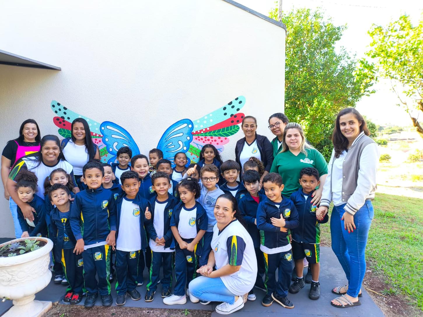 CMEI Gente Inocente de Quinta do Sol inicia projeto “Maleta Viajante” com visita à Biblioteca Cidadã de Engenheiro Beltrão
