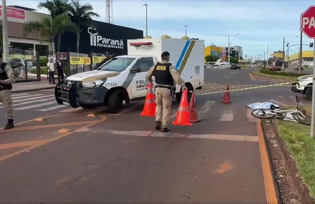 Idosa morre após ser atropelada por carreta em Campo Mourão