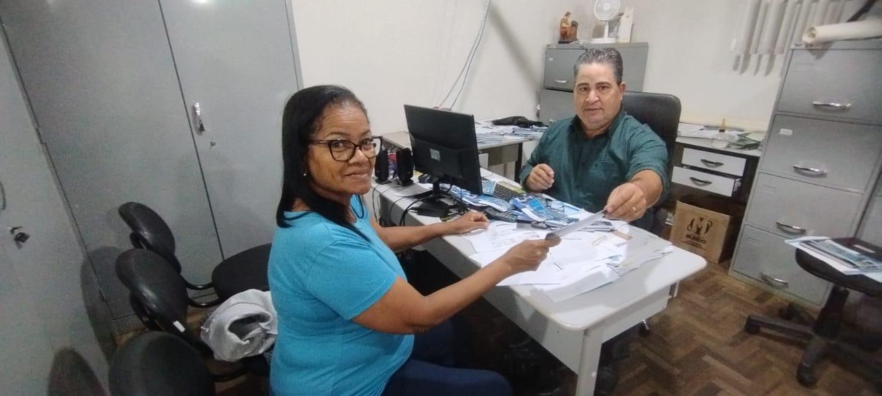 Prefeitura de Engenheiro Beltrão já iniciou a entrega dos carnês do IPTU; pagamento à vista com desconto vai até 10 de maio