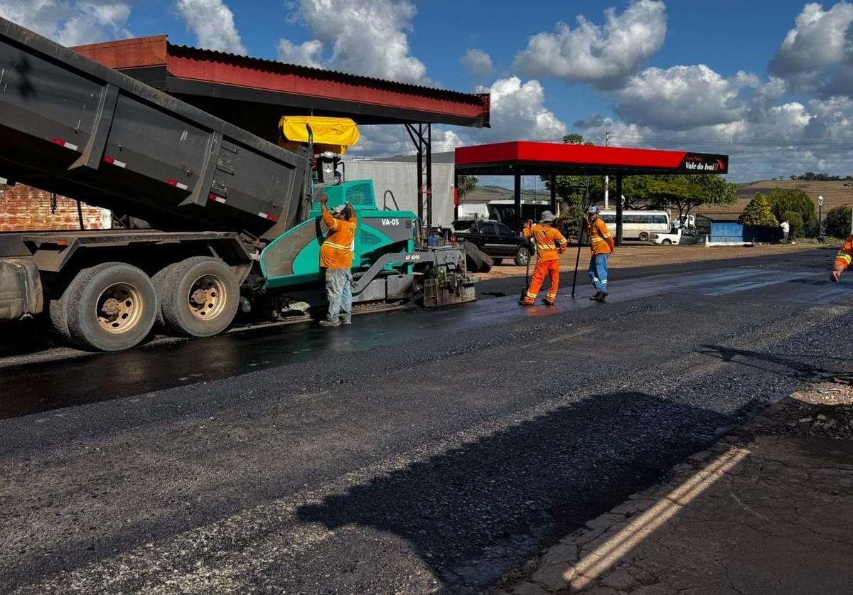 Prefeitura de Quinta do Sol avança com obras de recapeamento asfáltico em ruas da cidade