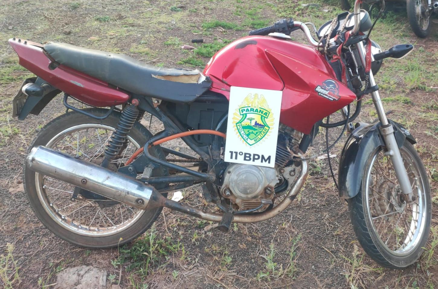 BARBOSA FERRAZ: Motocicleta com mais de R$ 140 mil em débitos foi apreendida pela Patrulha Rural da PM, em Ourilândia