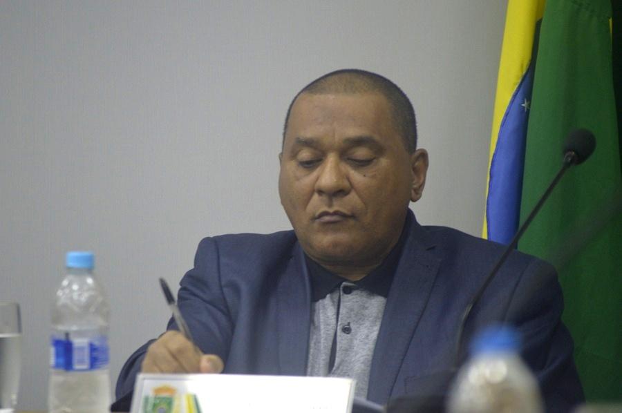 BARBOSA FERRAZ: TCE-PR aprova por unanimidade as contas de 2024 da presidência do vereador Carlos Lucindo (Roxinho)
