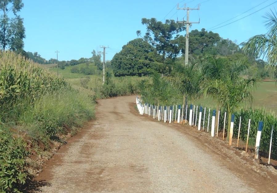 Corumbataí do Sul intensifica melhorias nas estradas e pontes da zona rural