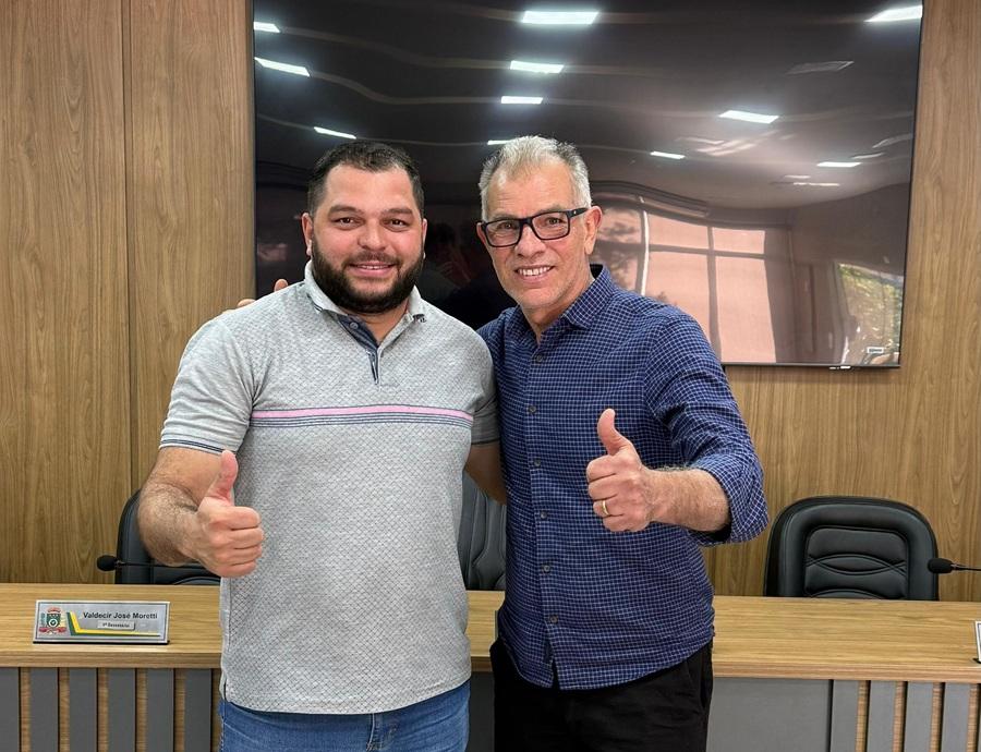 Presidente da Câmara de Barbosa Ferraz recebe chefe de gabinete do deputado Anibelli Neto e reforça pedidos para o município