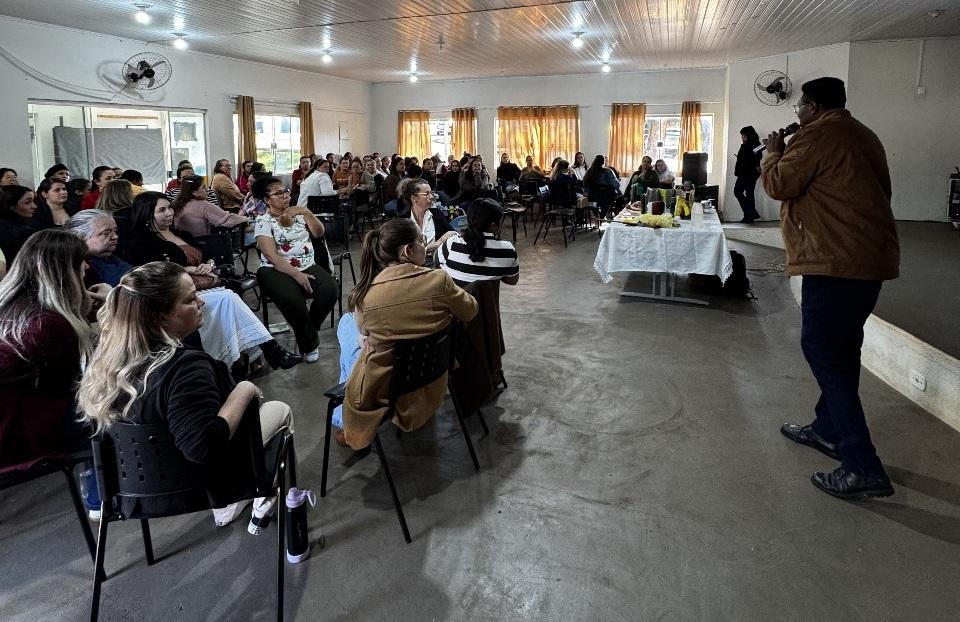 Quinta do Sol promove palestra sobre Povos Originários e Africanidade para profissionais da educação