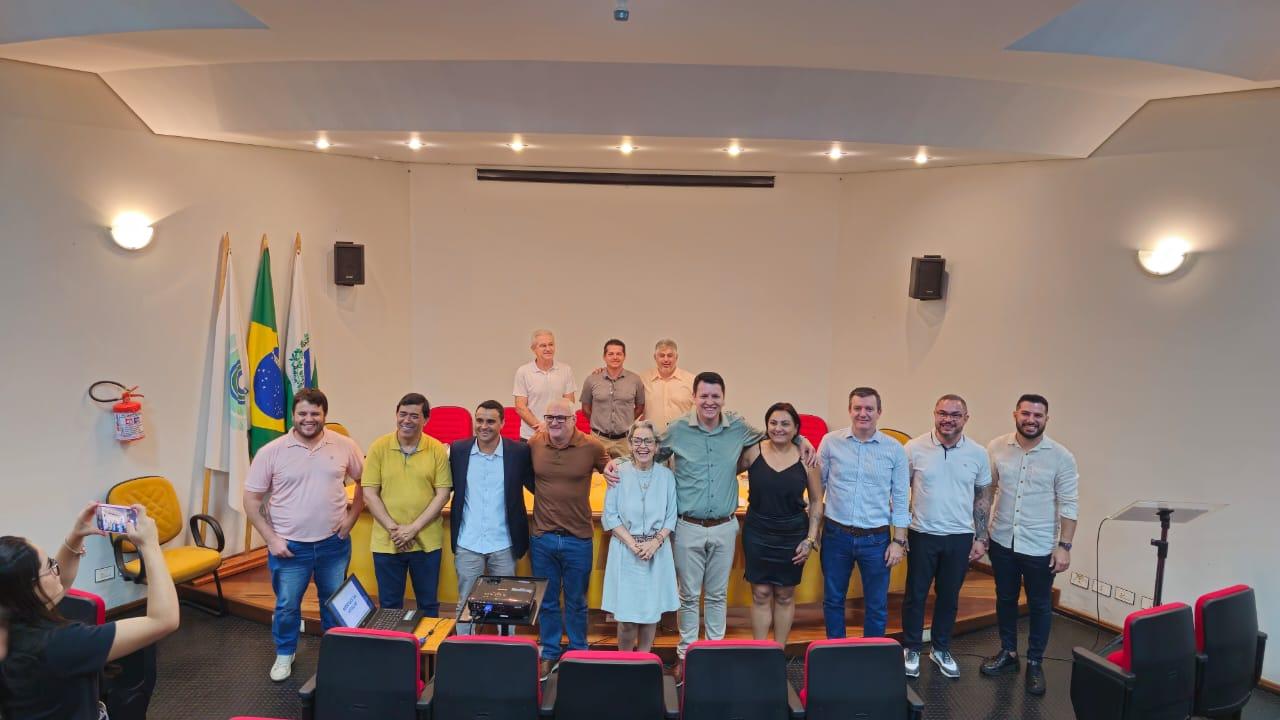 ACAMDOZE é reativada e elege nova diretoria com participação de vereadores da Comcam