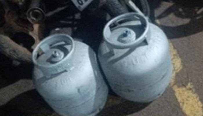 ARARUNA: homem é preso após agredir companheira e ser flagrado com botijões furtados e drogas