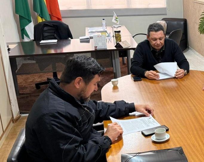 BARBOSA FERRAZ: CPI da reforma da rodoviária municipal realiza reuniões com falta de testemunha e saída de membro