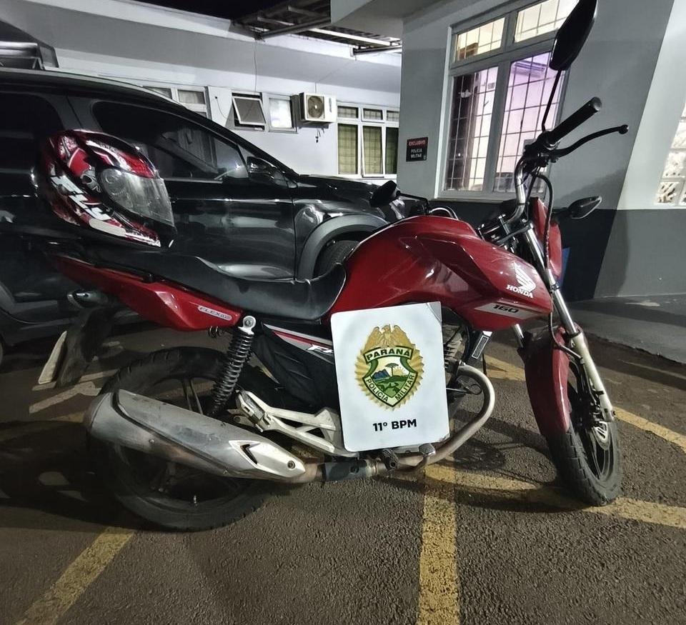 Campo Mourão - Polícia Militar recupera moto furtada na Havan e apreende adolescente autor do crime