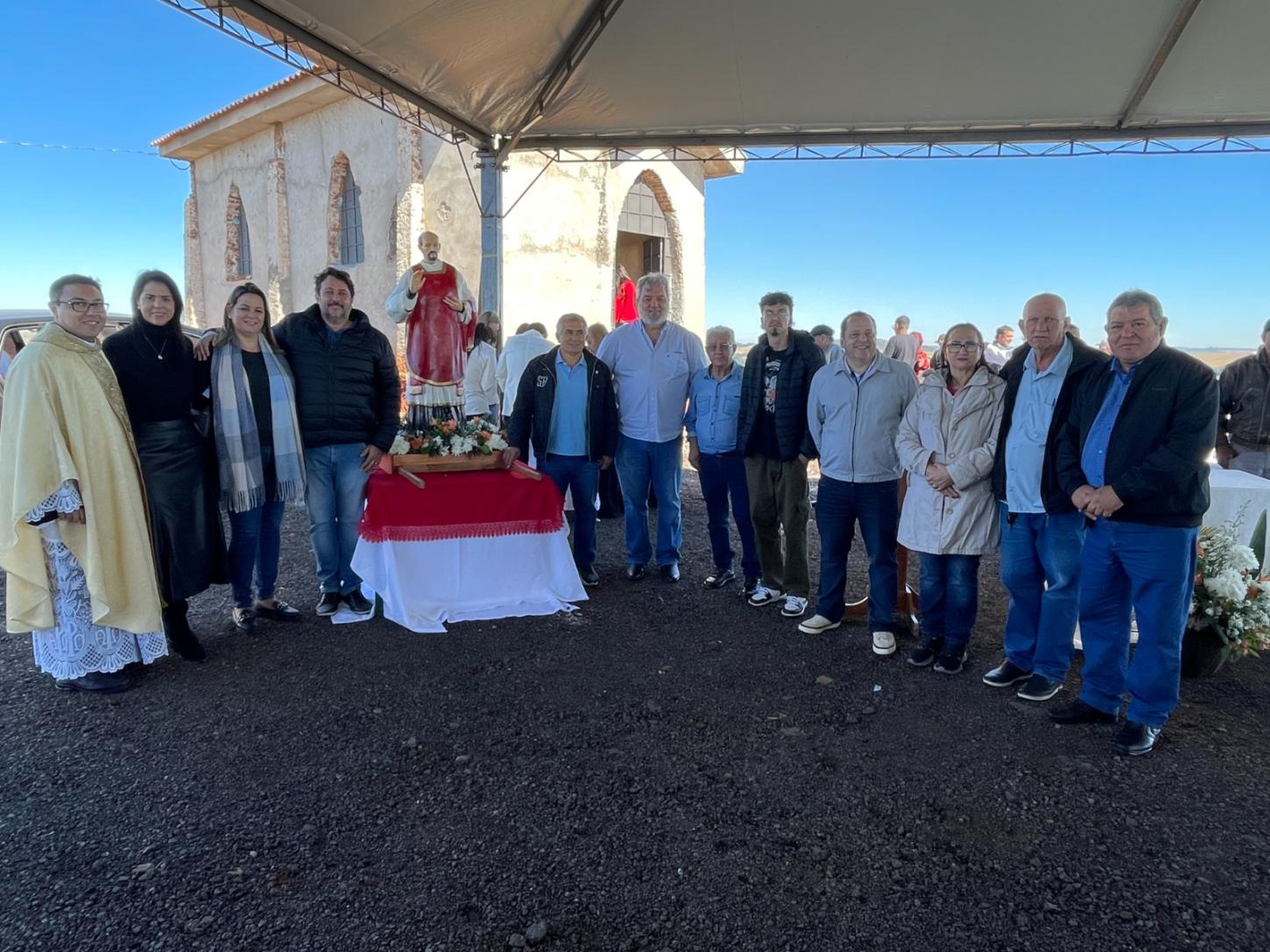 Fênix comemorou a reinauguração da Igrejinha da Serra e novo feriado de 31 de julho em honra a Santo Inácio de Loyola