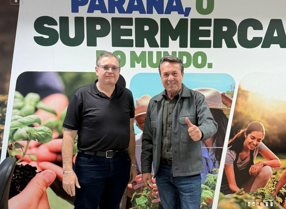 Prefeito Xandão articula novos investimentos para Corumbataí do Sul em reunião com secretário de Agricultura e Luísa Canziani; pavimentação rural