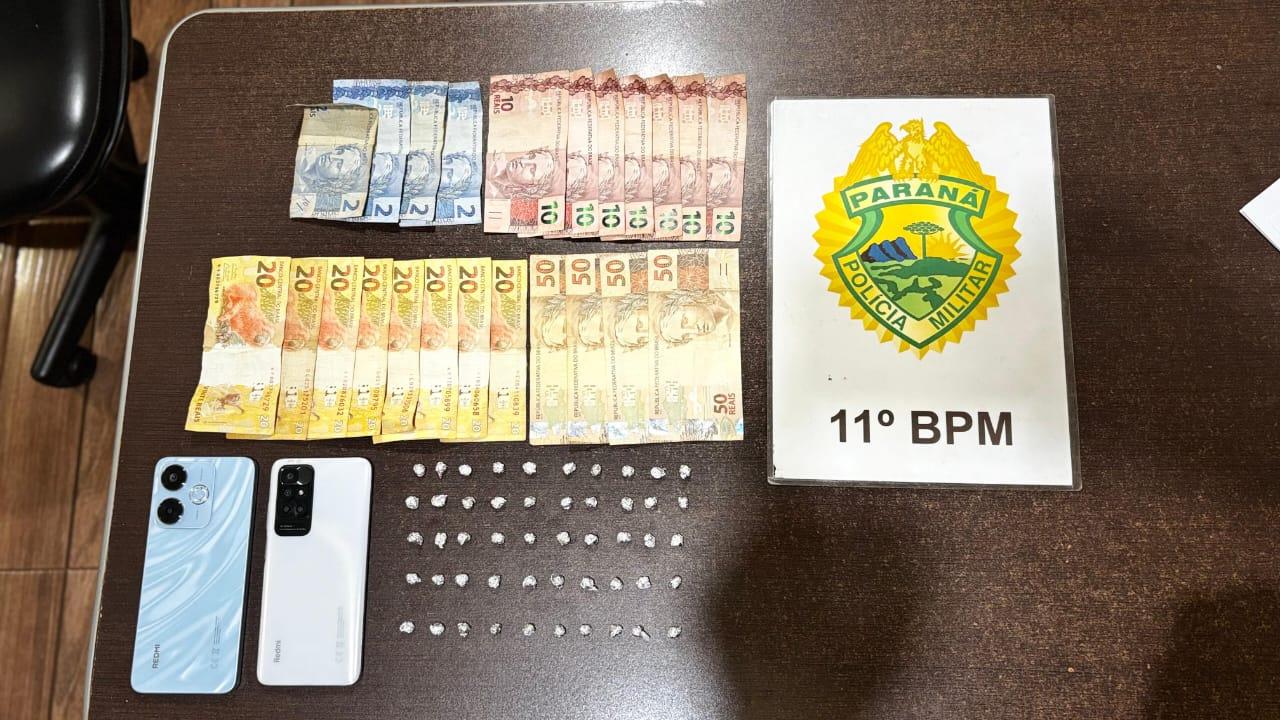 FÊNIX: Duas pessoas foram presas em flagrante pela PM em ação contra o tráfico de drogas na cidade