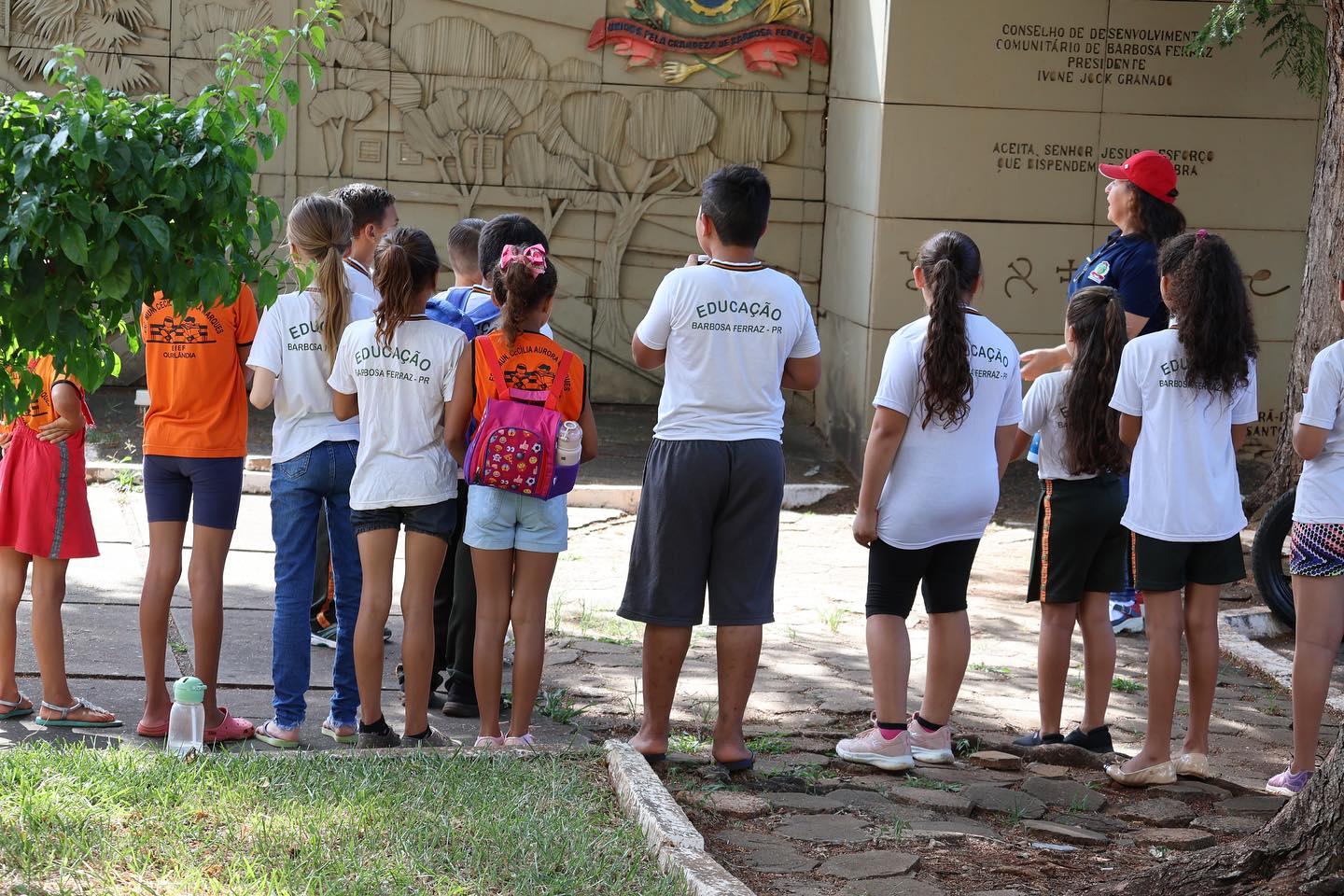 Barbosa Ferraz vai iniciar matrícula escolar para crianças a partir de 4 anos para o ano letivo de 2026