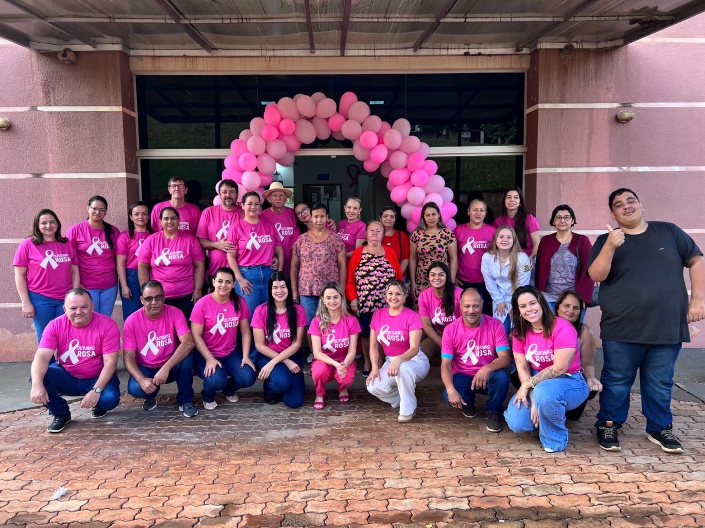 Fênix iniciou a Campanha Outubro Rosa com ações de prevenção à saúde da mulher
