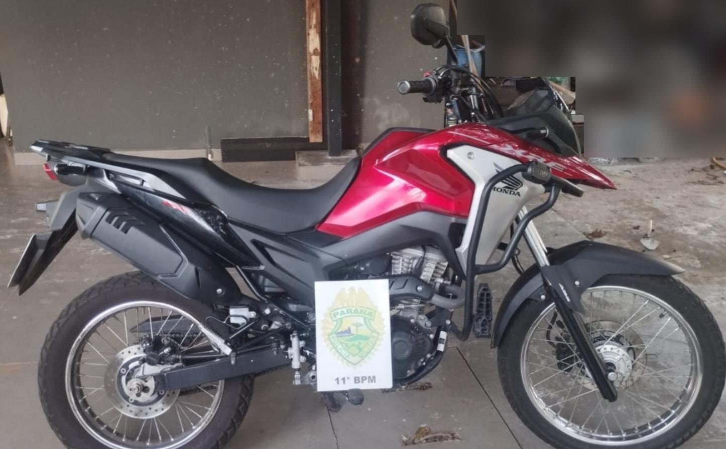 BOA ESPERANÇA: PM apreende Honda XRE com sinais de adulteração; morador é encaminhado à delegacia