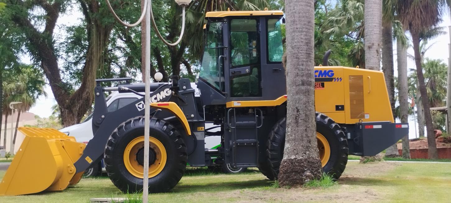 Barbosa Ferraz recebe primeira máquina de patrulha rural em pacote de R$ 3,7 milhões