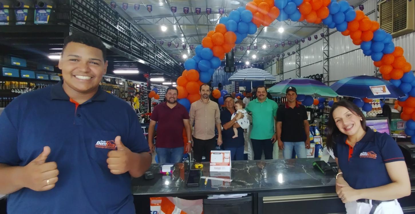 BARBOSA FERRAZ: Rede Bem Viver inaugura loja de materiais de construção com presença de representantes do Poder Legislativo