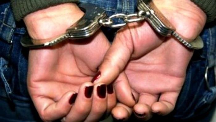 CAMPO MOURÃO: Mulher foragida de Santa Catarina é localizada trabalhando em lanchonete no centro da cidade