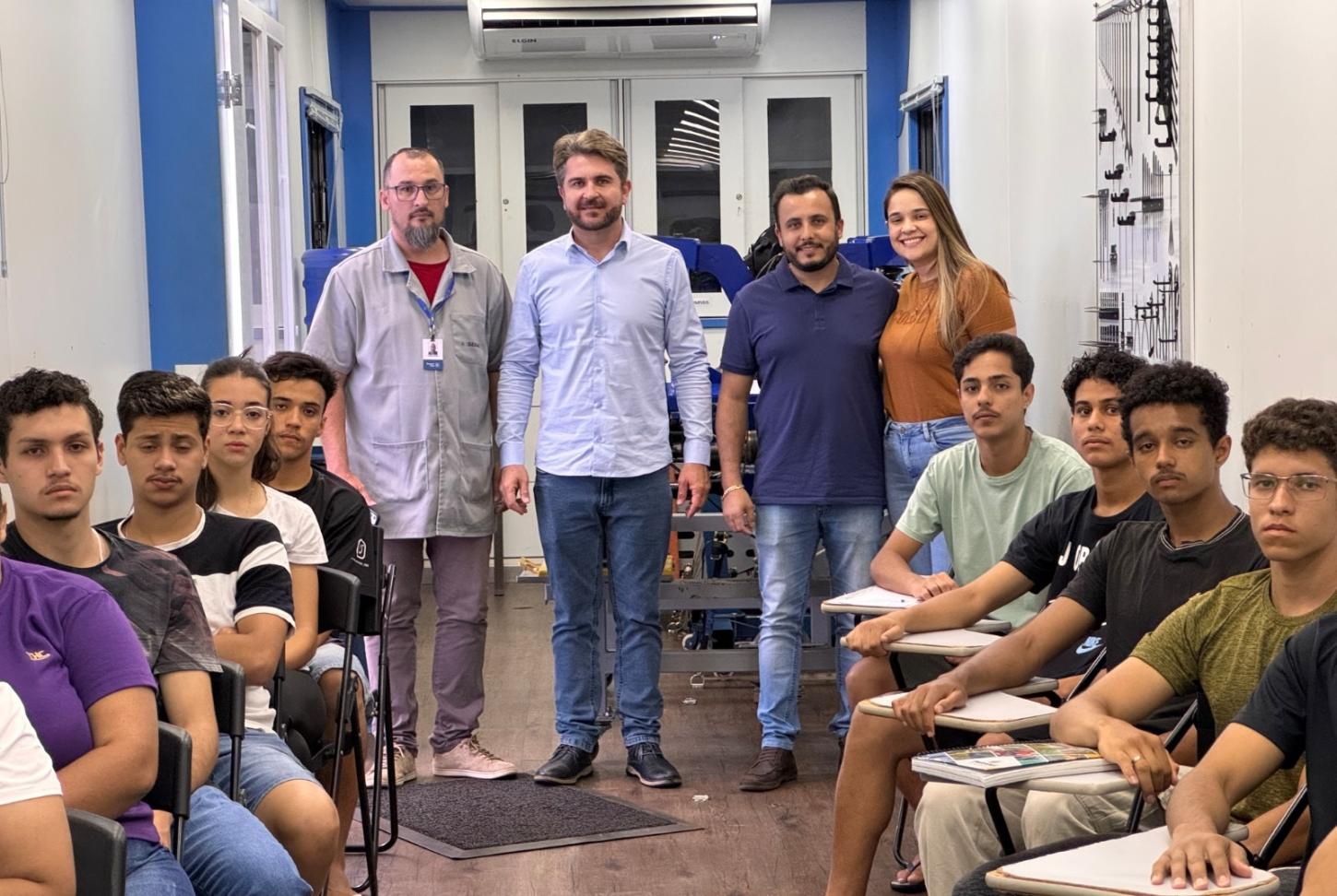 Quinta do Sol conclui na próxima semana o curso de mecânica automotiva com 32 alunos capacitados