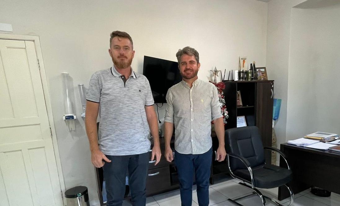 QUINTA DO SOL: Prefeito Leonardo Romero discute ampliação de vagas com indústria Djois instalada no município