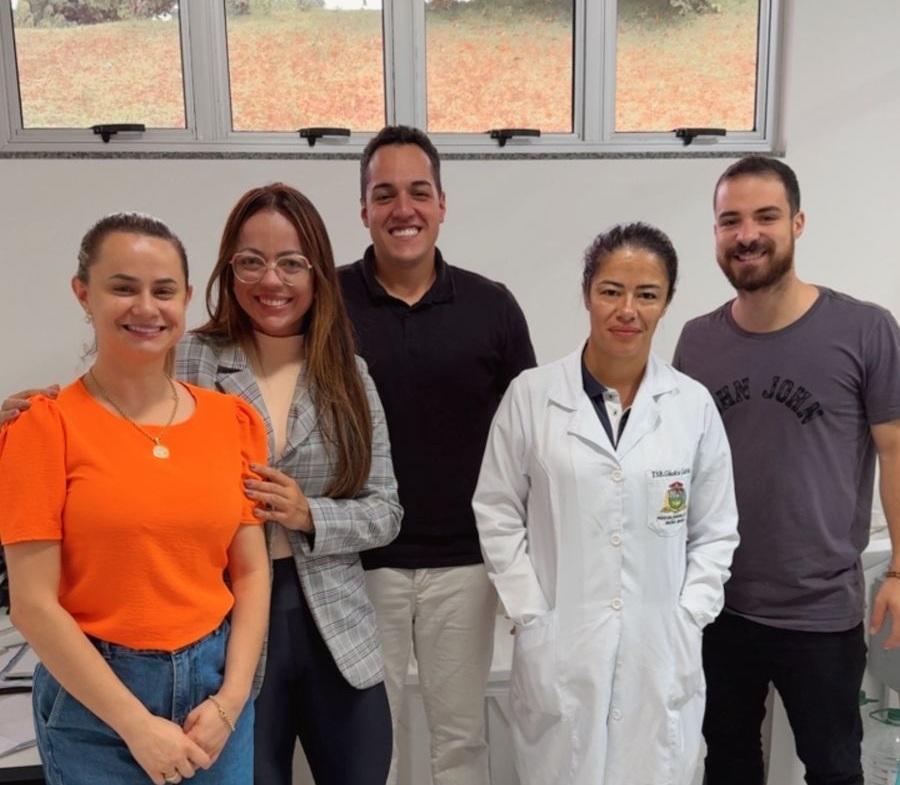 Fênix entrega mais de 20 próteses dentárias dentro do programa 
