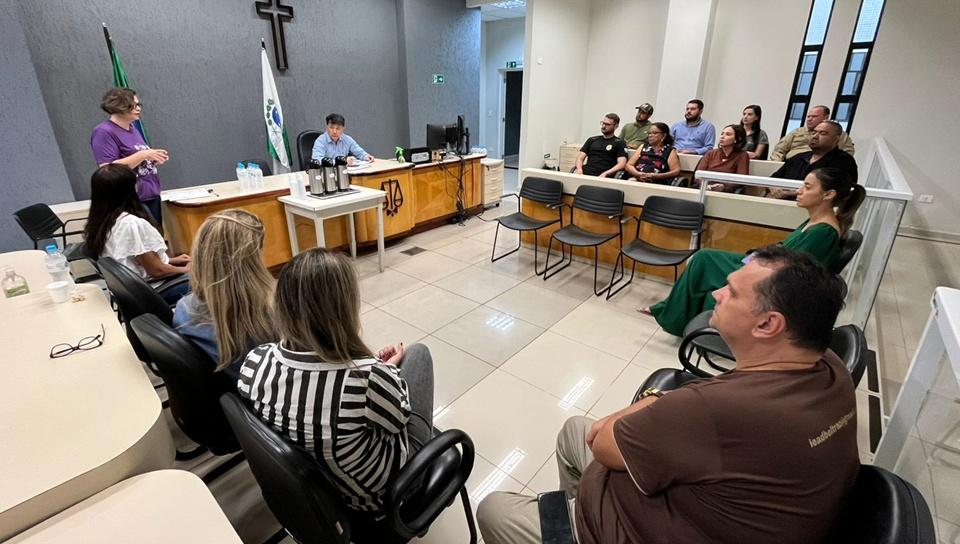 Fórum de Engenheiro Beltrão reúne autoridades para planejar ações contra violência doméstica