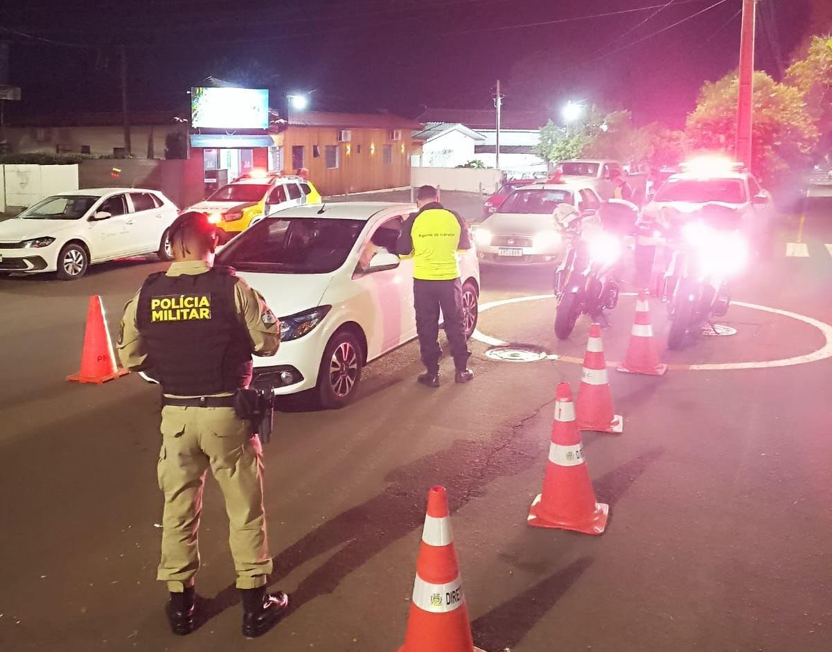 CAMPO MOURÃO: Operação Lei Seca aborda 142 pessoas e apreende veículos