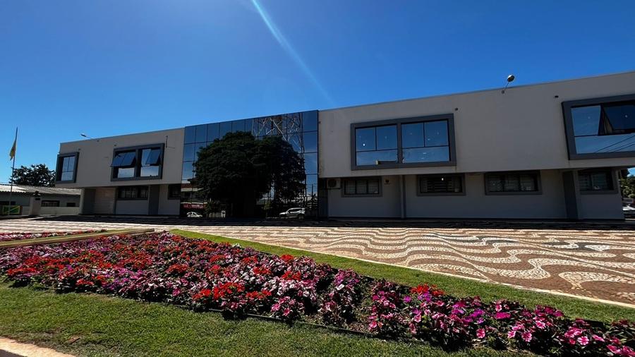 ENGENHEIRO BELTRÃO: Prefeitura esclarece patrolamento em estrada rural e diz que serviço segue regras