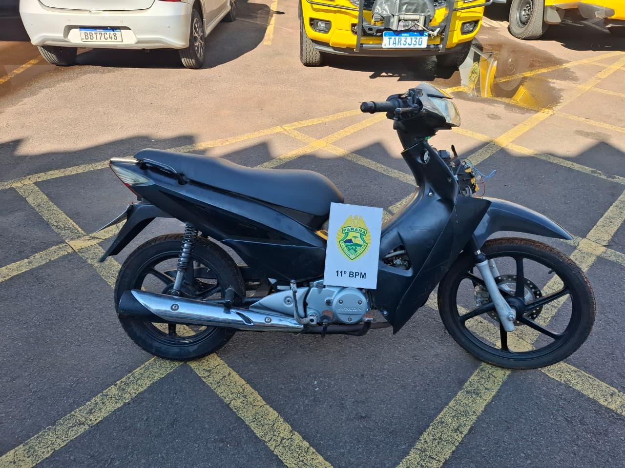 CAMPO MOURÃO: Menor é apreendido no bairro Mílton de Paula Walter com motocicleta furtada