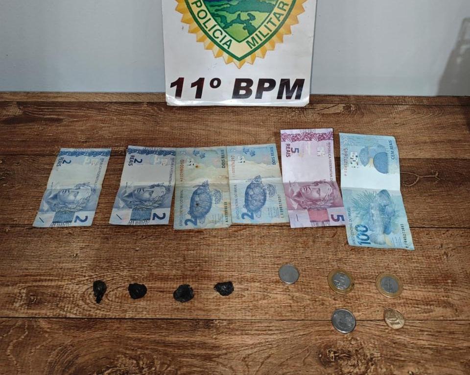 ENGENHEIRO BELTRÃO: Homem é preso por tráfico de drogas durante abordagem da PM em Ivailândia