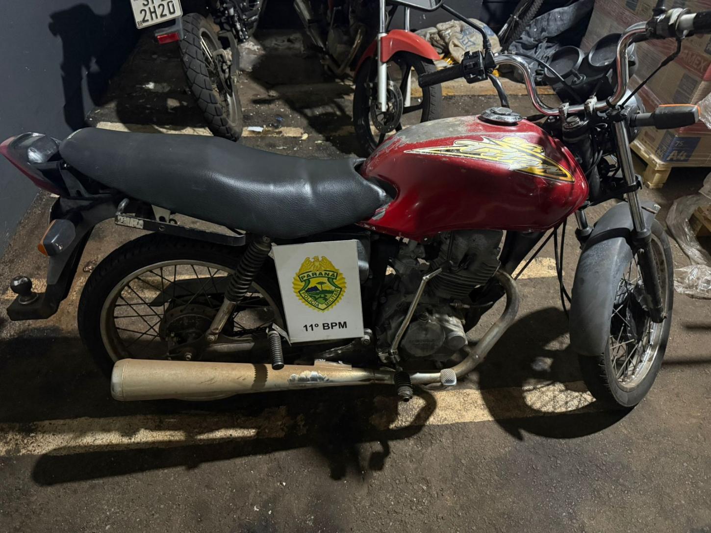 CAMPO MOURÃO: Moto com chassi e motor suprimidos é apreendida pela PM no Lar Paraná