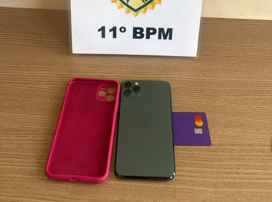 CAMPO MOURÃO: mulher é presa após furtar celular de funcionária dentro de farmácia