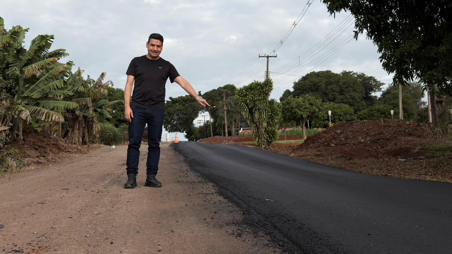 ENGENHEIRO BELTRÃO: Prefeito acompanha obras de pavimentação no distrito de Mandijuba