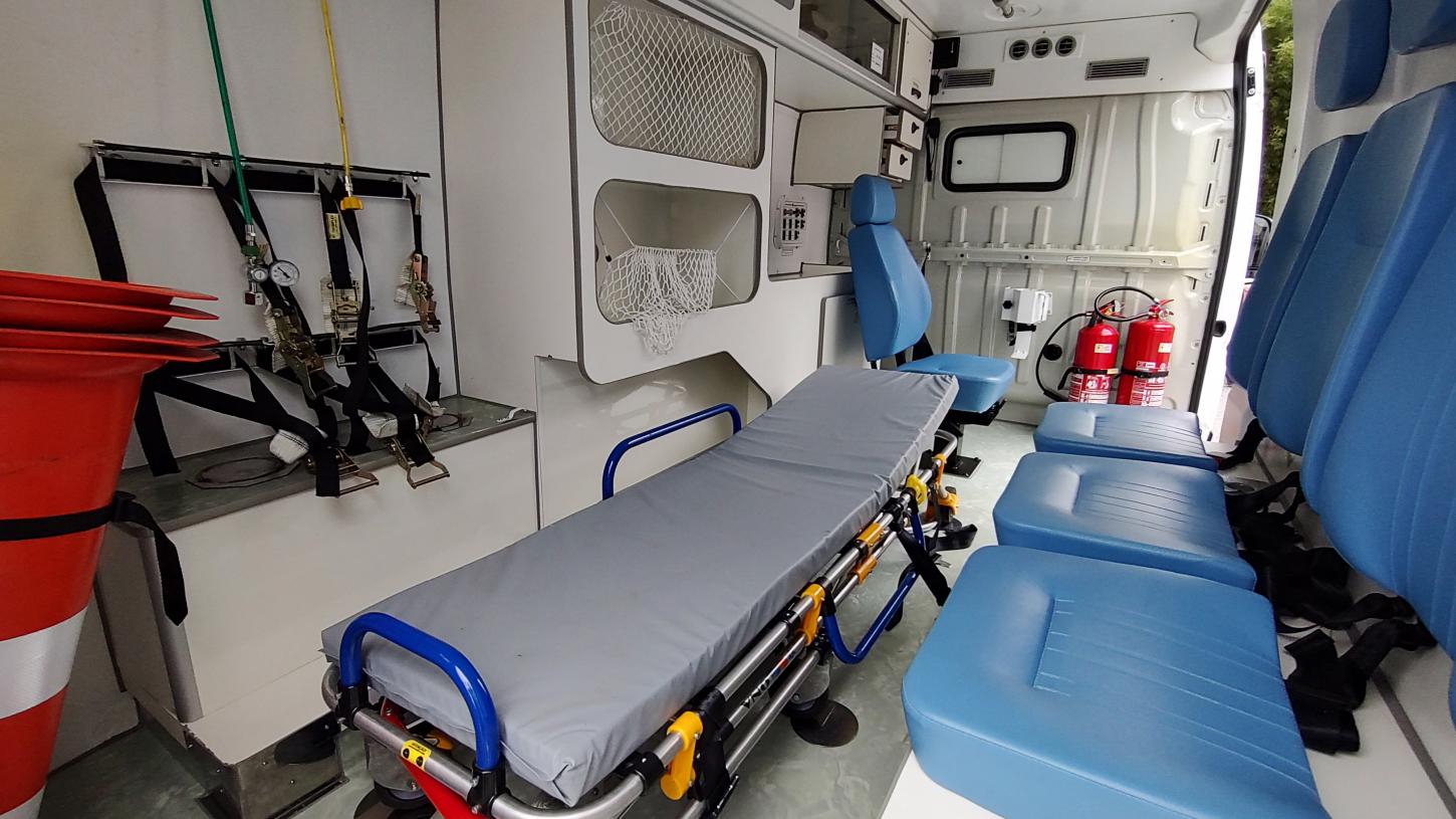 Ambulância avançada