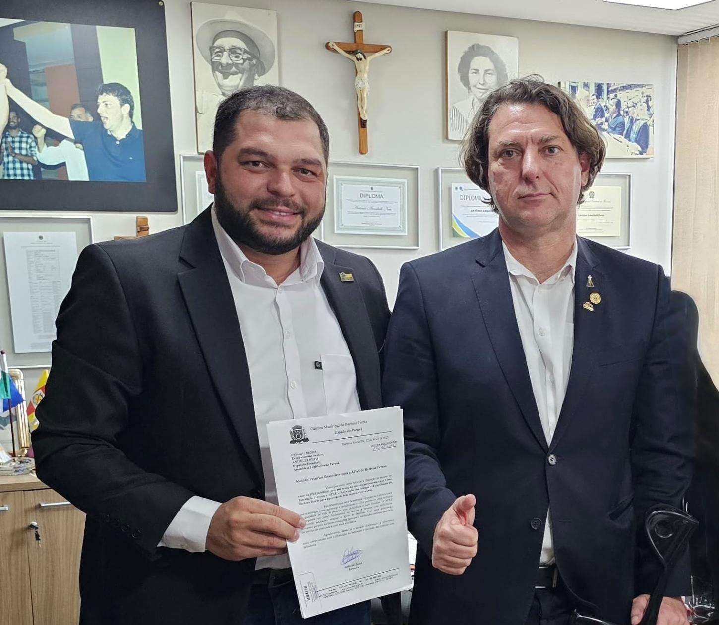 BARBOSA FERRAZ: Dedé garante quase R$ 100 mil para APAE com apoio de Anibelli Neto; dinheiro na conta