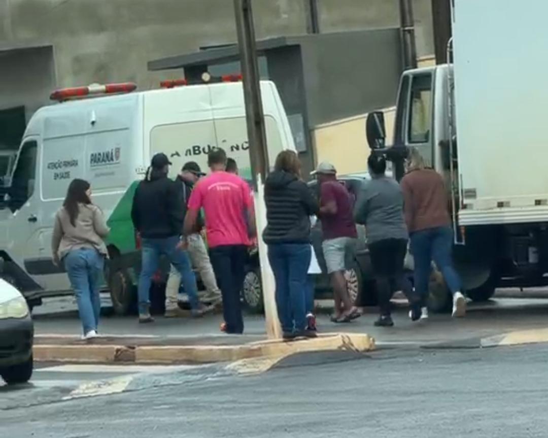 FÊNIX: Mulher em surto mobiliza equipes na região da rodoviária no centro