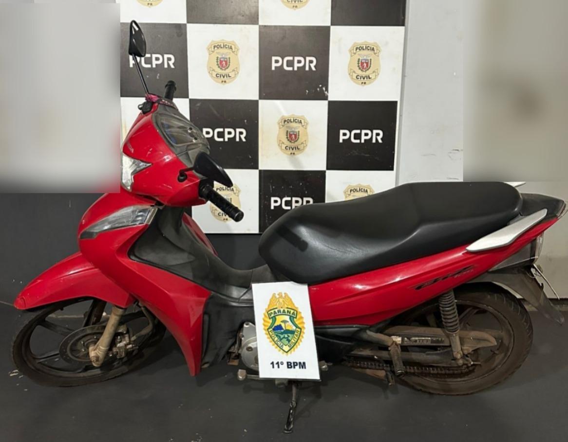 PEABIRU: Mulher é presa com motocicleta adulterada no centro da cidade