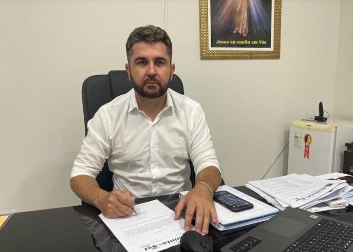 QUINTA DO SOL: Prefeito barra benefícios para vereadores e projeto volta à Câmara