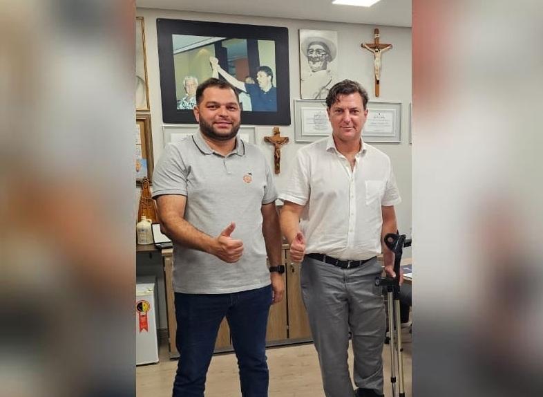 BARBOSA FERRAZ: presidente da Câmara, Dedé, confirma apoio à reeleição do deputado estadual Anibelli Neto e deputada federal Luísa Canziani