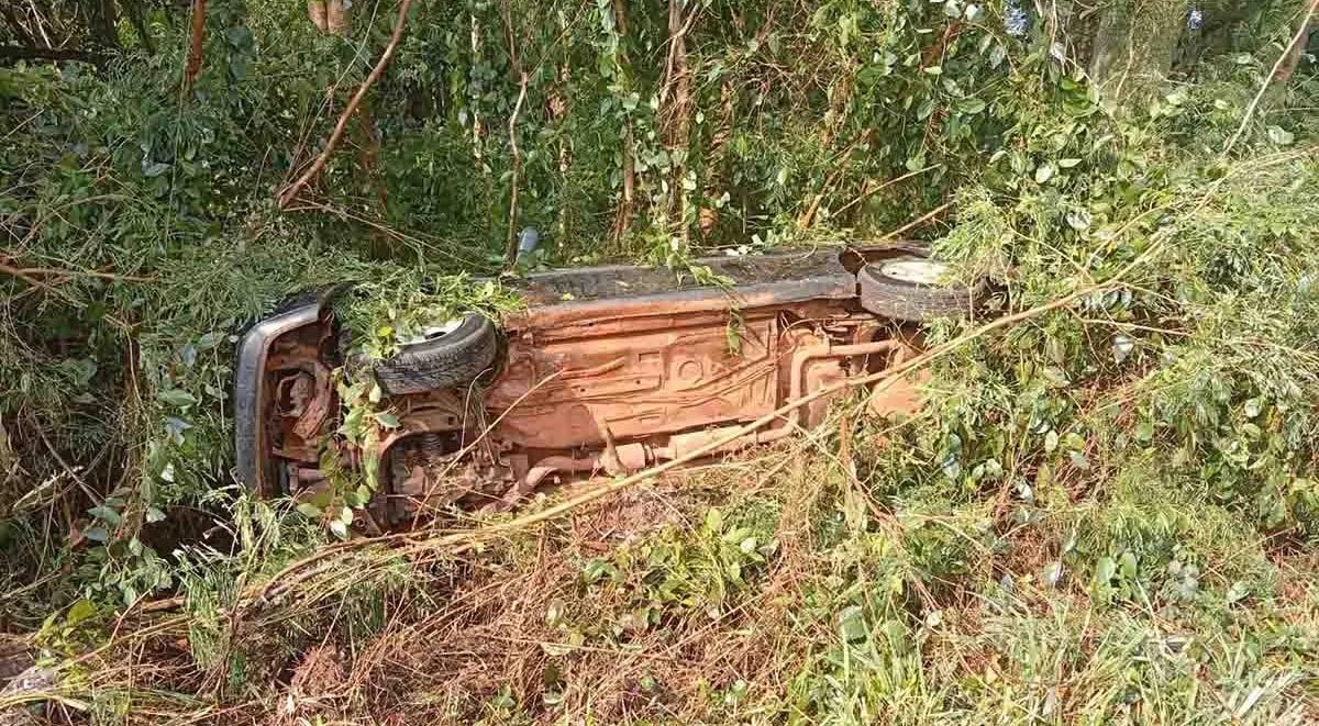 JARDIM ALEGRE: três mulheres ficam feridas após capotamento na PR-082